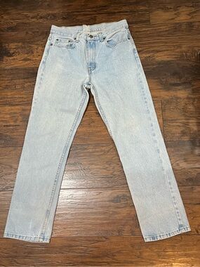 Men’s Light Wash Straight Jeans